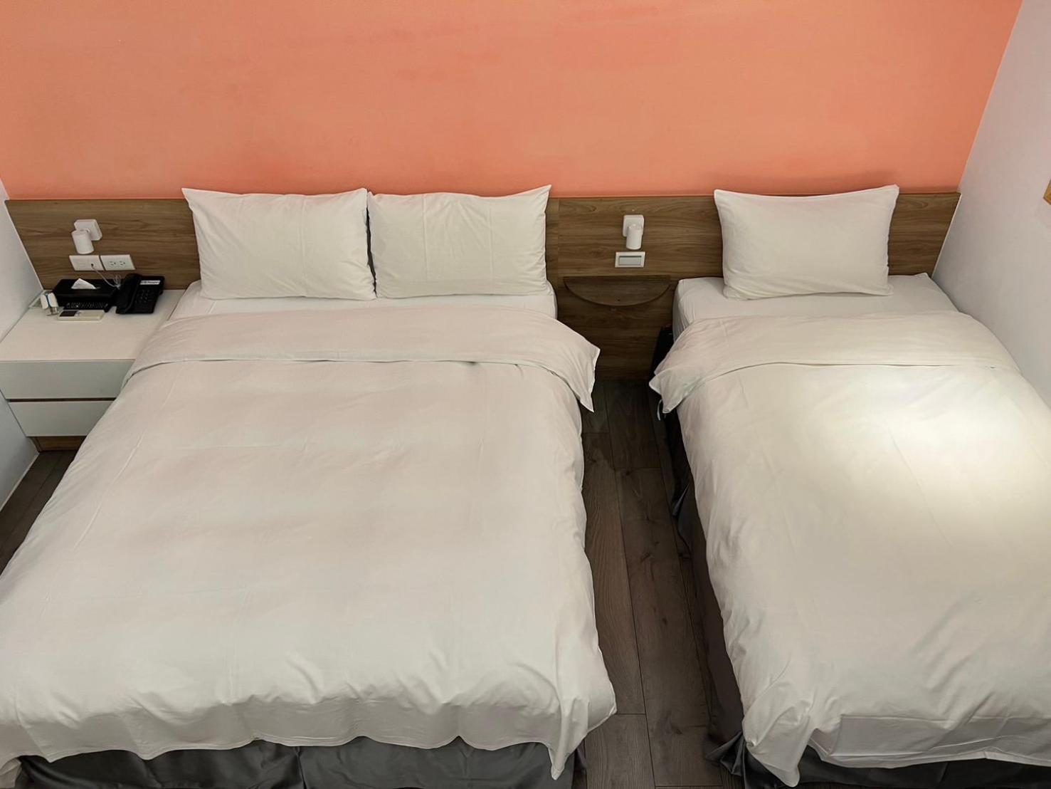 Greenight Hotel Тайчжун Экстерьер фото