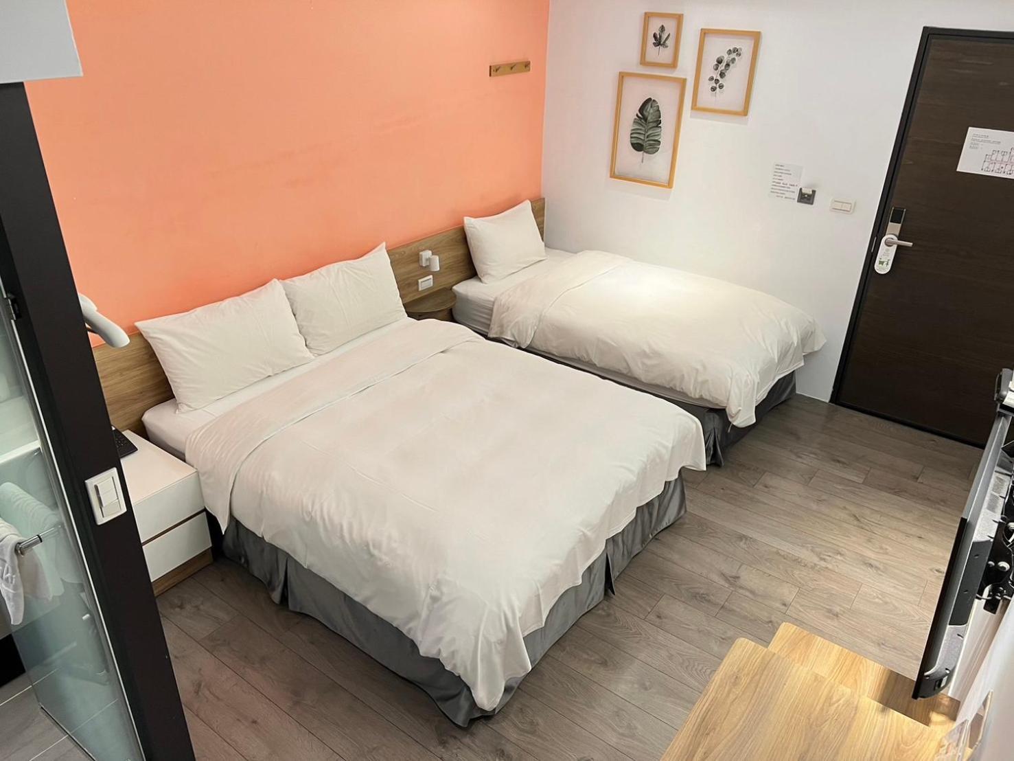 Greenight Hotel Тайчжун Экстерьер фото