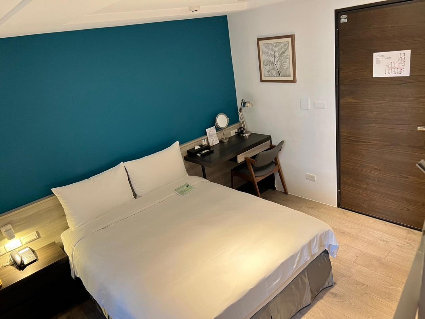 Greenight Hotel Тайчжун Экстерьер фото