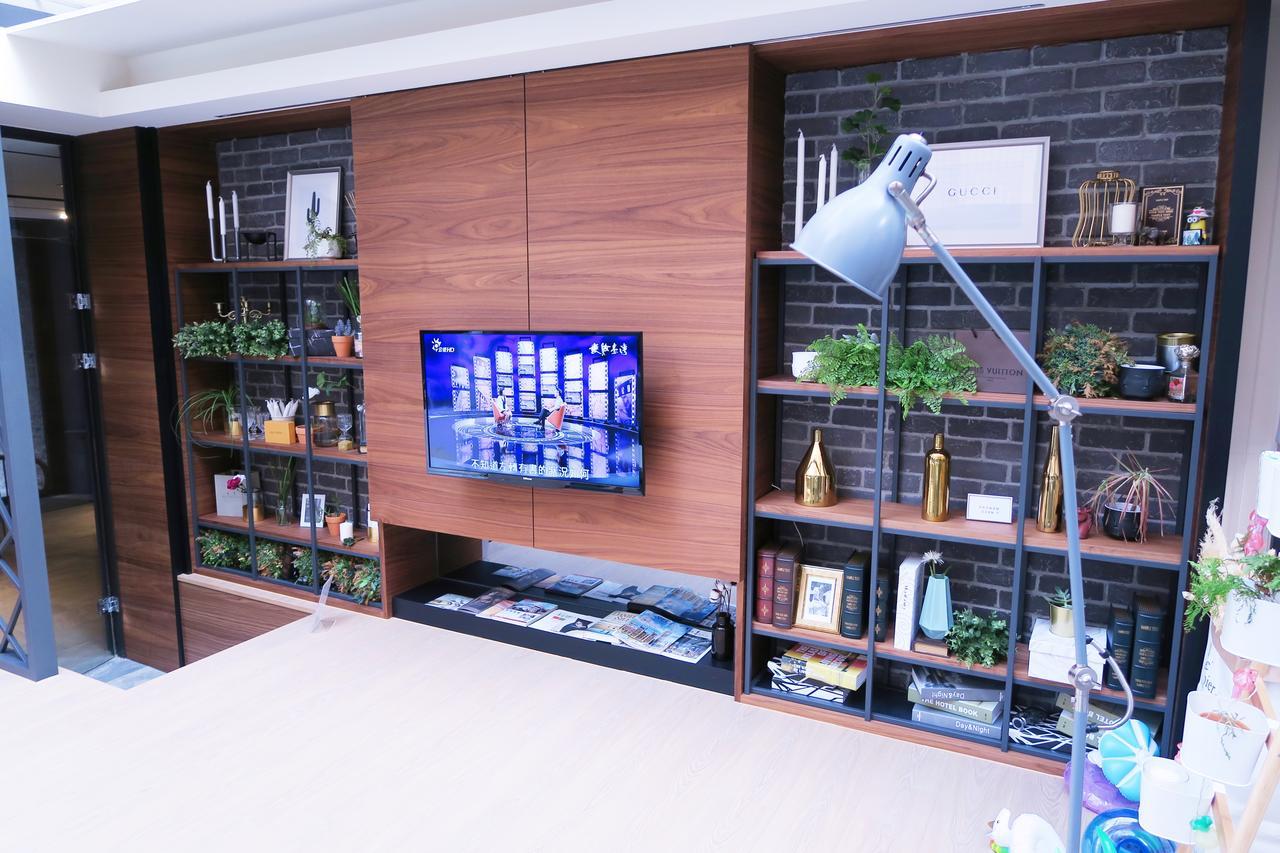 Greenight Hotel Тайчжун Экстерьер фото